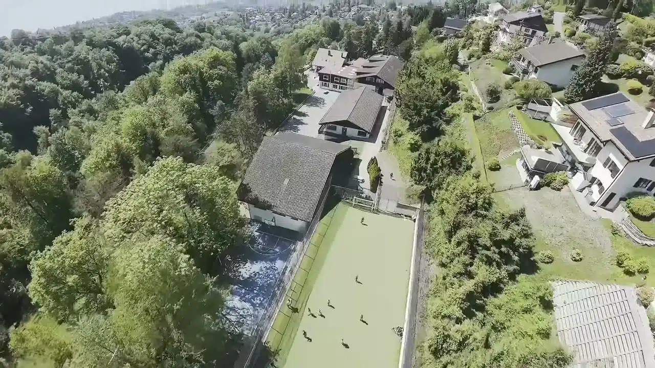 Vue aérienne du campus de Chantemerle à Blonay